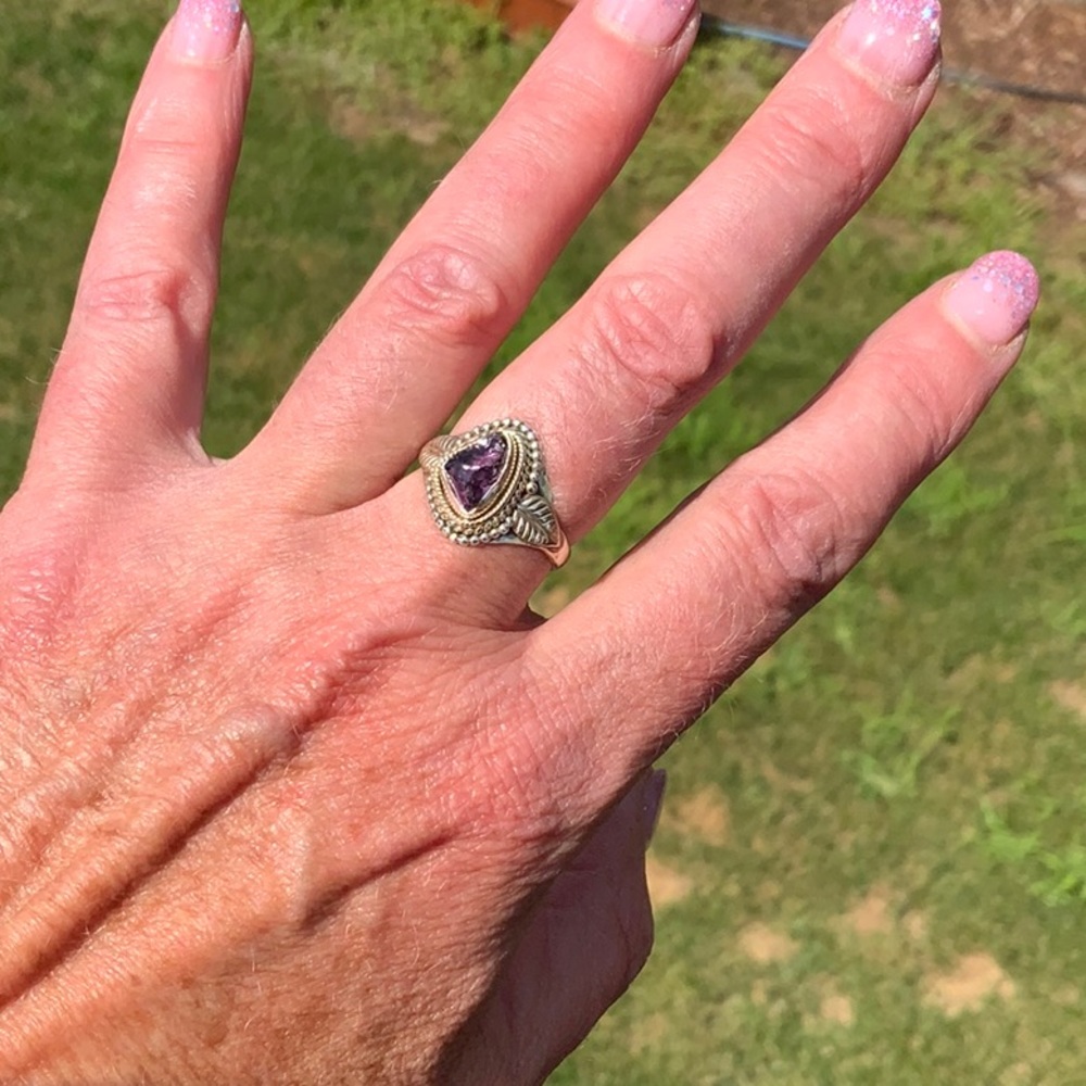BOUTIQUE ROUGH AMETHYST 925 SILVER RING, SIZE 8 - Picture 9 of 11